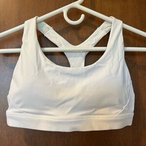 Athleta Ultimate sports bra. White, size S.